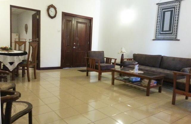 Majestic Apartments Nawala Екстериор снимка