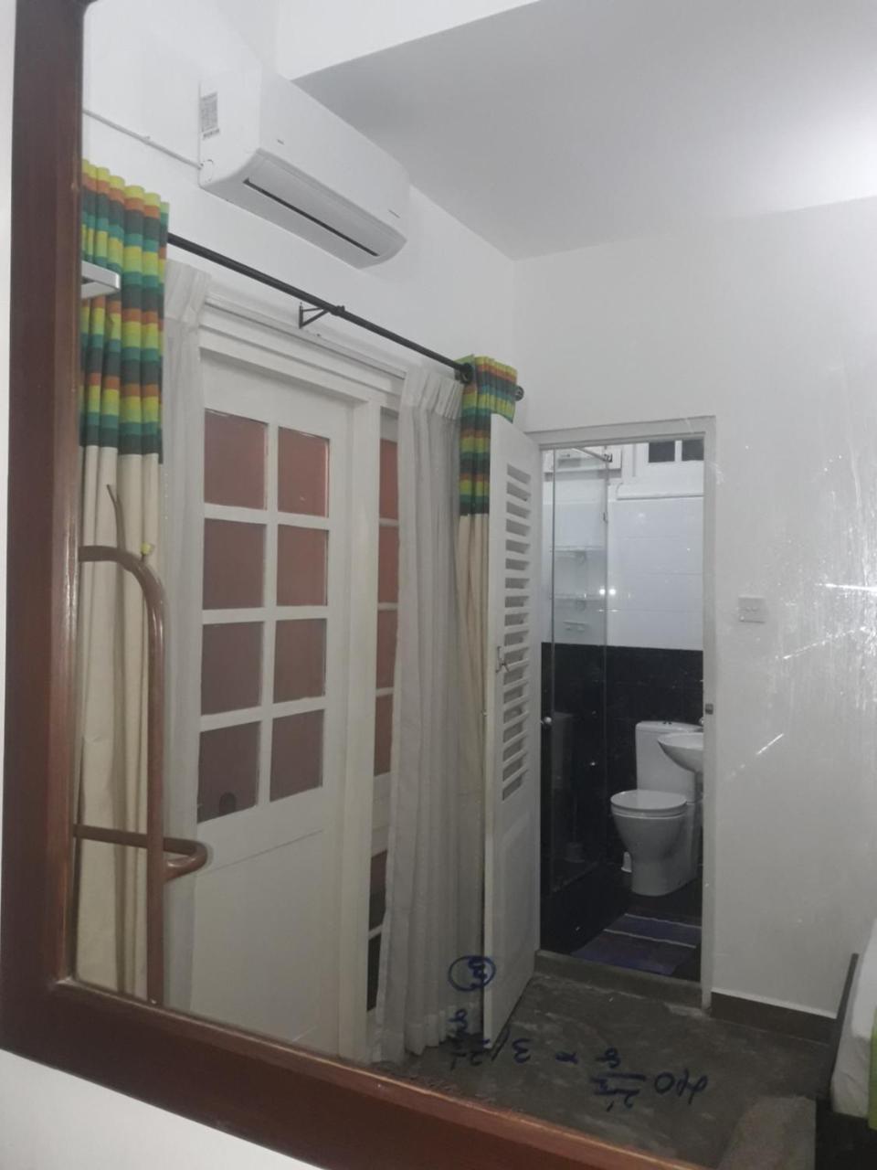 Majestic Apartments Nawala Екстериор снимка